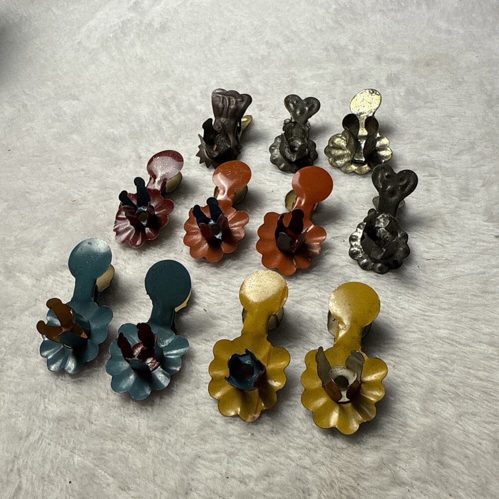 Set 11 Vtg Clip On Christmas Tree Candle Holders Colorful Silver Red Blue MCM